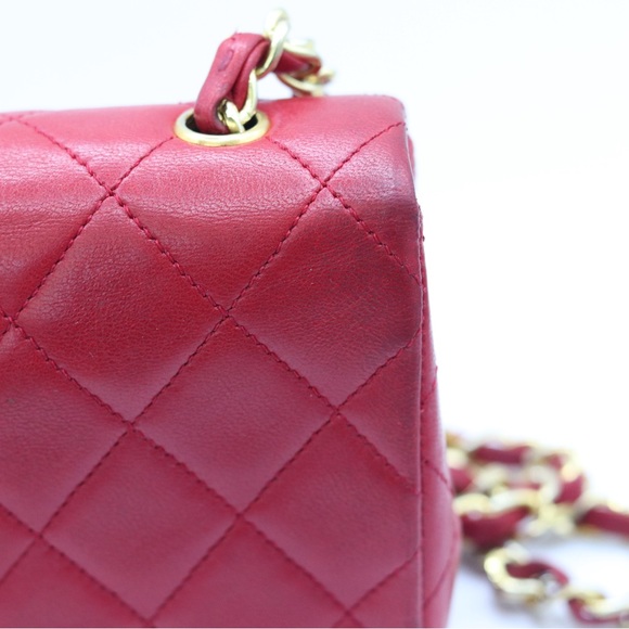 CHANEL Vintage Flap Mini Rectangle Red 1989-1991 - Picture 8 of 16